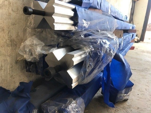 Press Brake, V-Block, 130mm x 130mm Square x 3200mm, Multi-Sided,BRAND NEW Press Brake, V-Block, 130mm x 130mm Square x 3200mm, Multi-Sided,BRAND NEW
